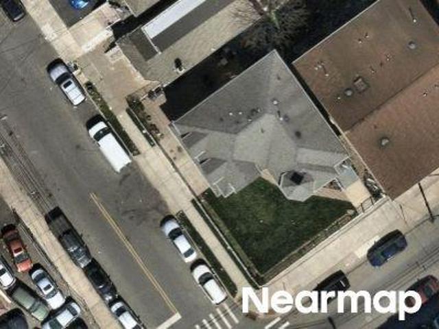 House for sale in Elizabeth, New Jersey
