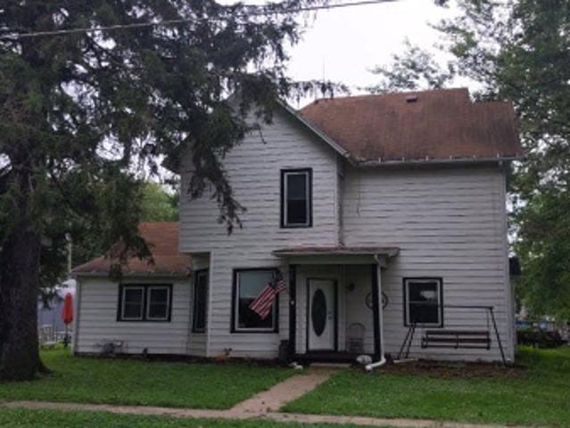 House for sale in West Concord, Minnesota