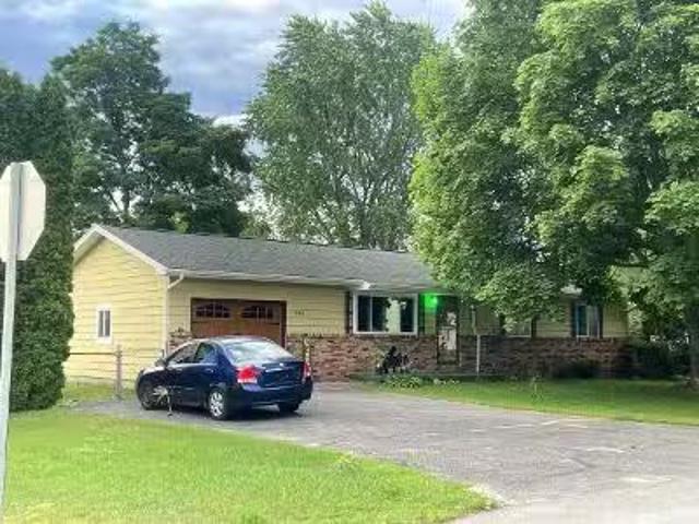House for sale in Alpena