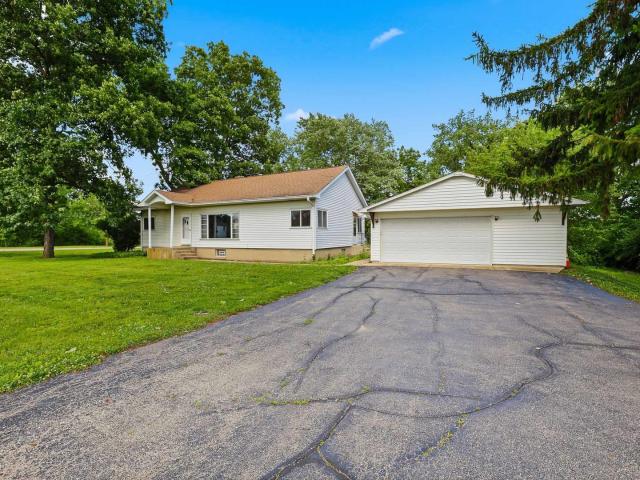 House for sale in Batavia, Illinois