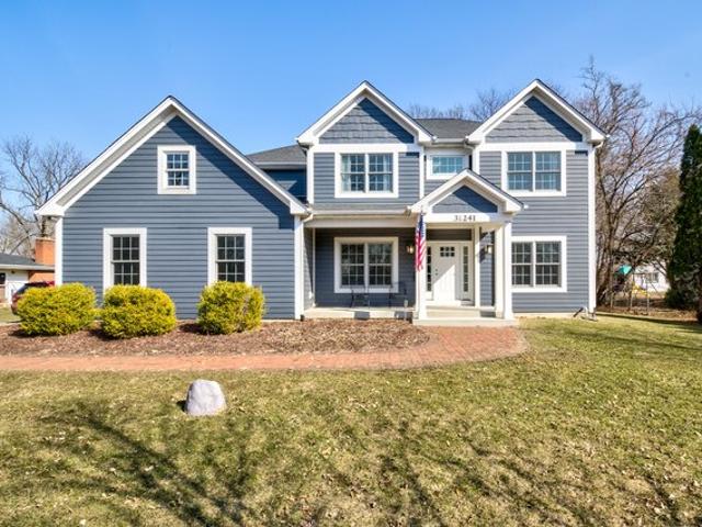 House for sale in Warrenville, Illinois