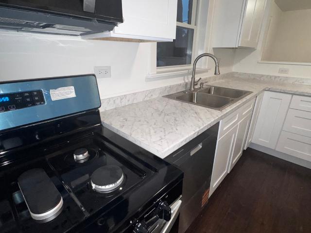 House for sale in Warrenville, Illinois