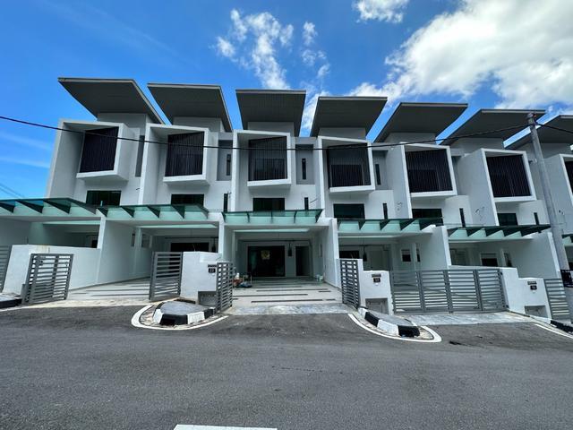 Terraced House for rent in Georgetown, Penang