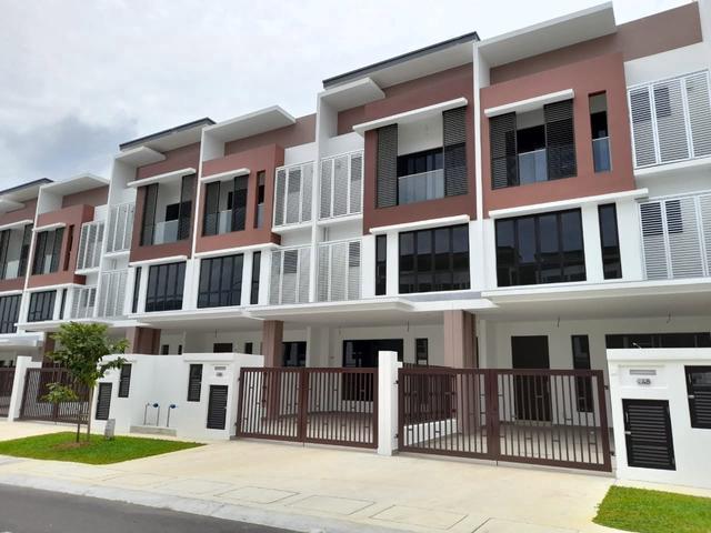 Terraced House for sale in Petaling, Alam Impian