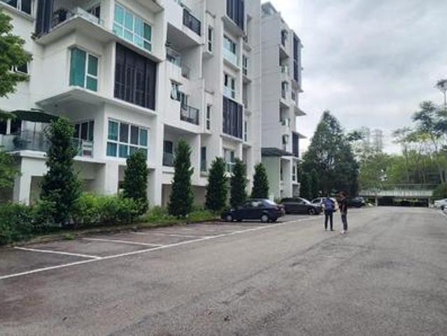 Townhouse for sale in Petaling, Subang Jaya