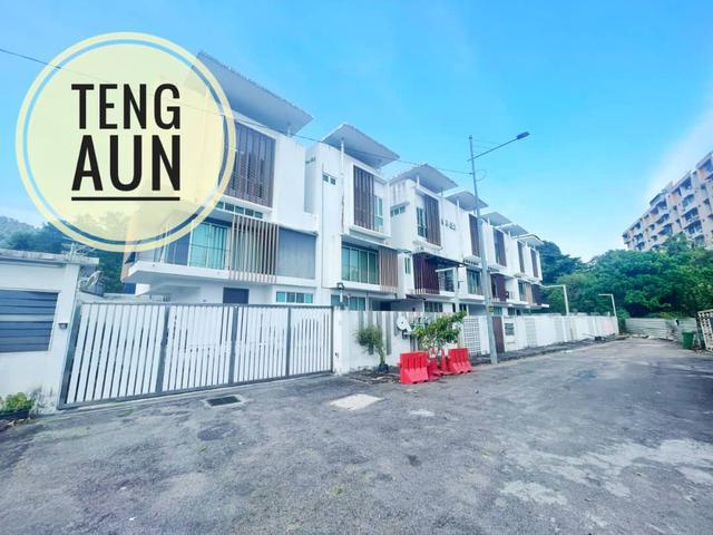 Terraced House for sale in Georgetown, Penang