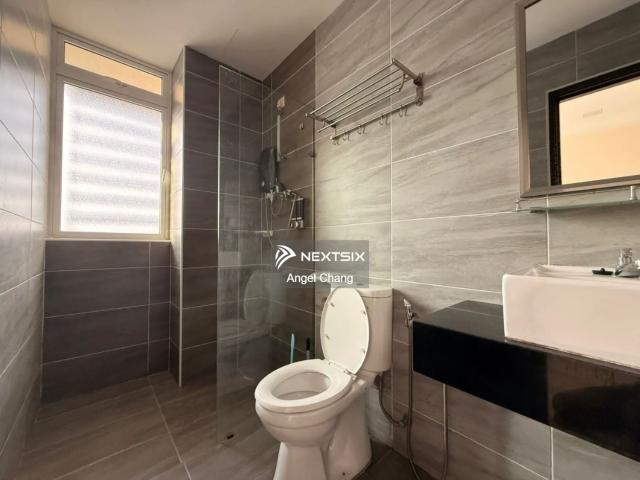 Shop for sale in Petaling, Damansara Damai