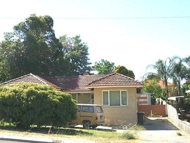 House for rent in Cloverdale, Western Australia