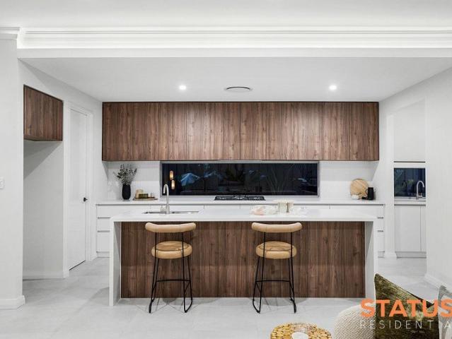 Cottage for sale in Midvale, Western Australia
