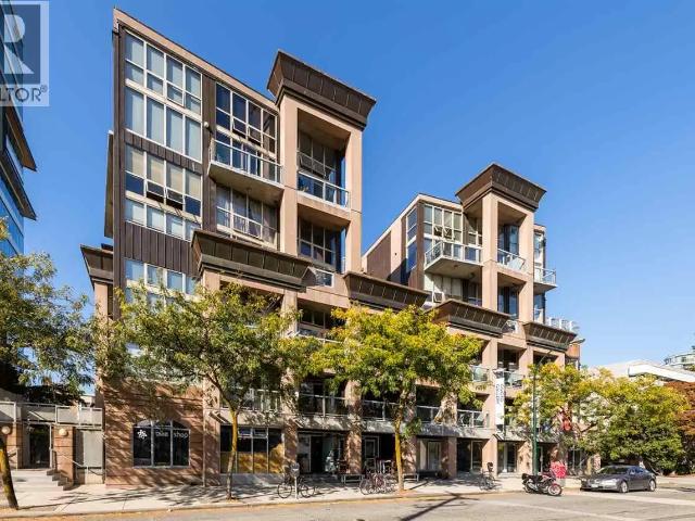 Apartment for rent in Vancouver, British Columbia