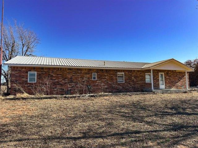 House for sale in Caddo, Oklahoma
