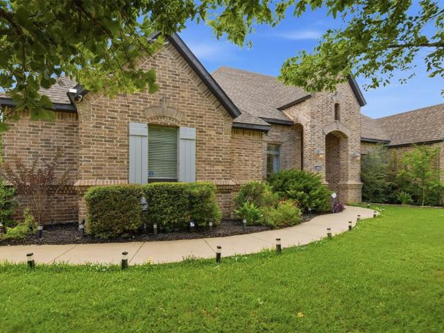 House for sale in Colleyville, Texas