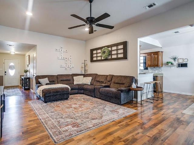House for sale in Mineral Wells, Texas