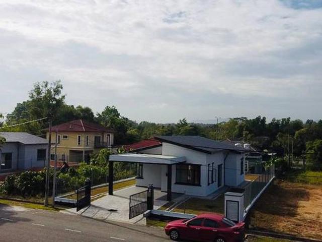 Bungalow for sale in Lenggeng, Seremban