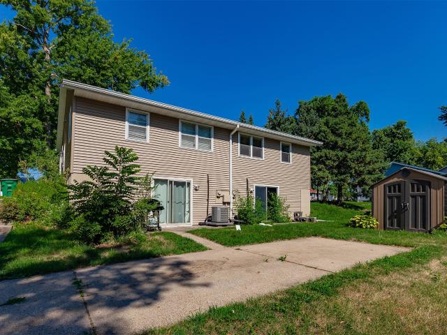 House for sale in Urbandale, Iowa