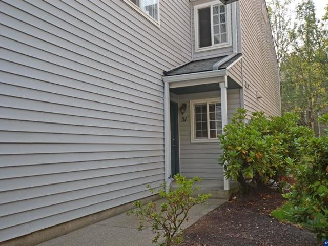Condo for sale in Salem, Marion County