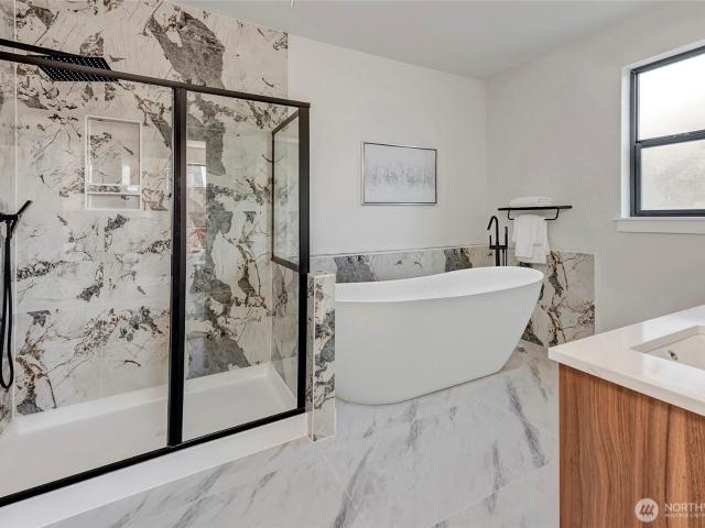 Condo for sale in Bothell, Washington