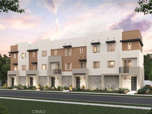 Townhouse for sale in El Monte, California