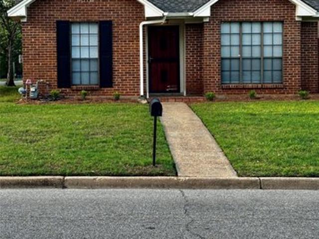 House for sale in Hope Hull, Alabama