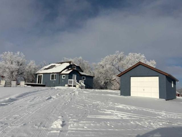 House for sale in Alberta