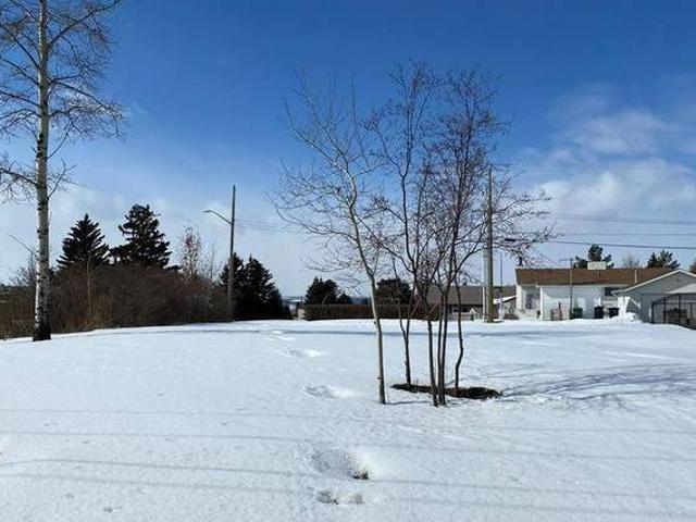 House for sale in Ponoka, Alberta