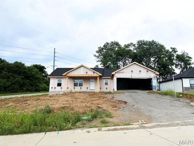 House for sale in Jackson, Missouri