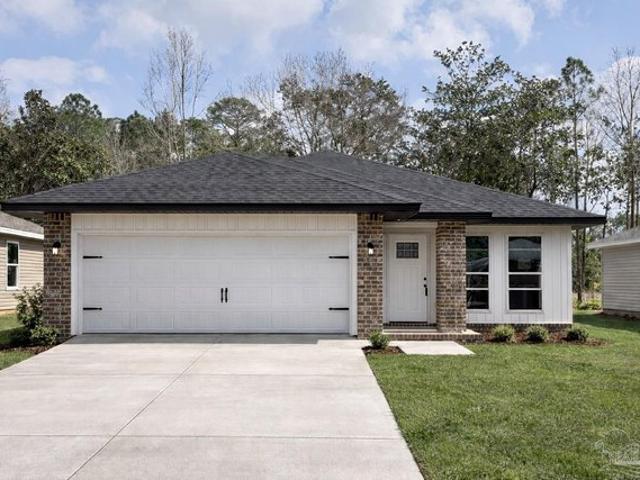 House for sale in Pace, Florida