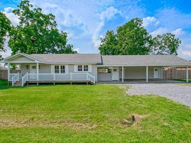 House for sale in Gonzales, Louisiana