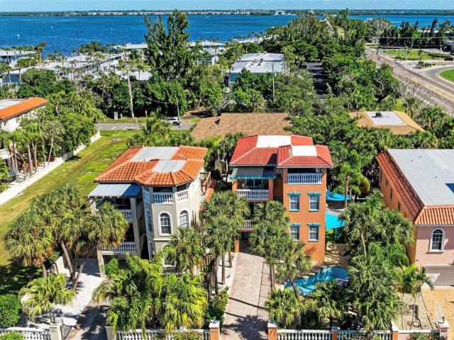 House for sale in Holmes Beach, Florida