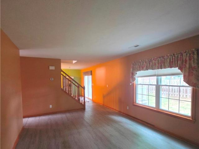 Condo for sale in Perry, Lake County