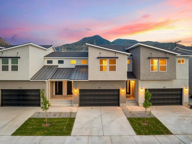 Townhouse for sale in Mapleton, Utah