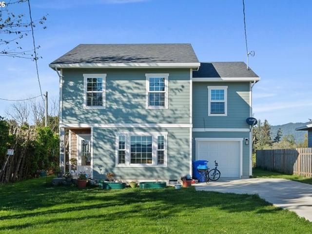 House for sale in Oregonia