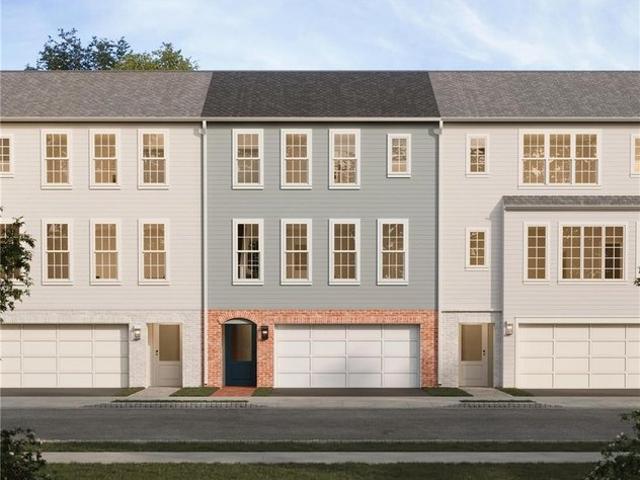 Townhouse for sale in Bridgeville, Pennsylvania