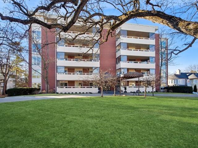 Condo for sale in Des Moines, Iowa