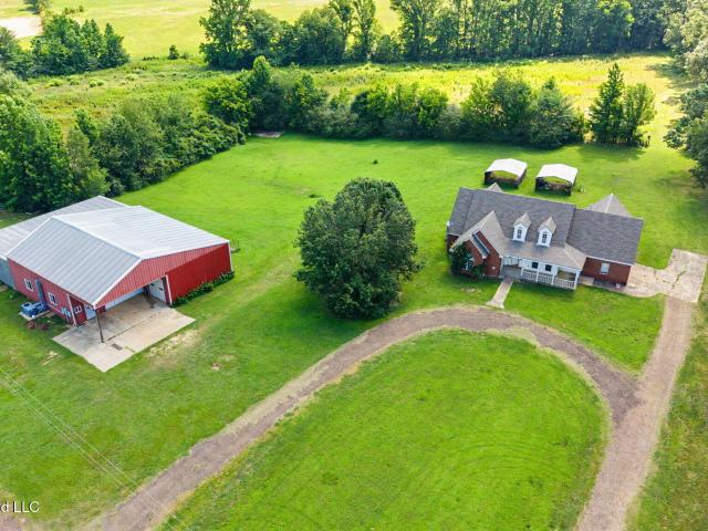 House for sale in Hernando, Mississippi