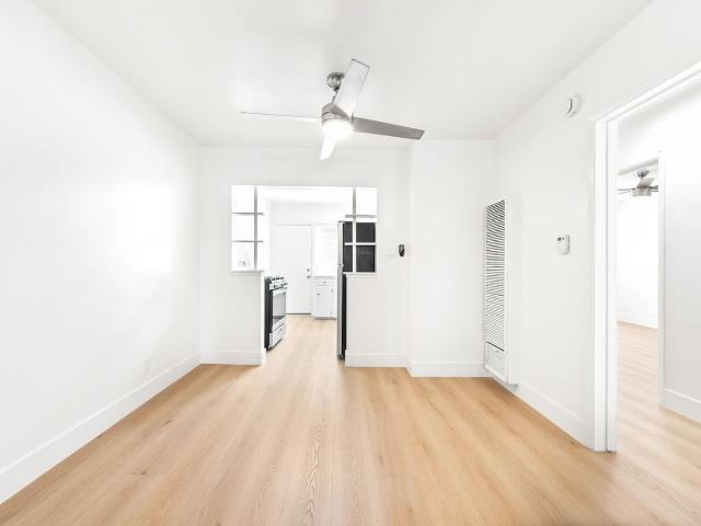 Apartment for rent in Canoga Park, California