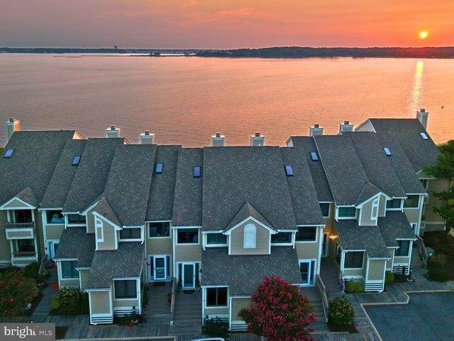 Condo for sale in Delaware