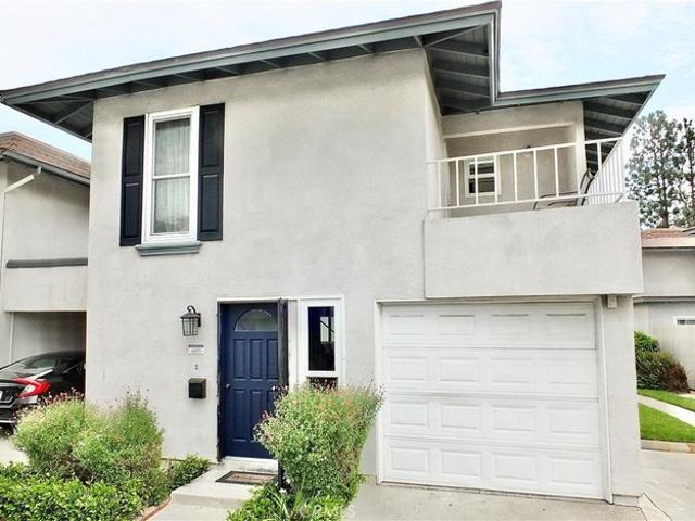 Townhouse for sale in Cypress, California