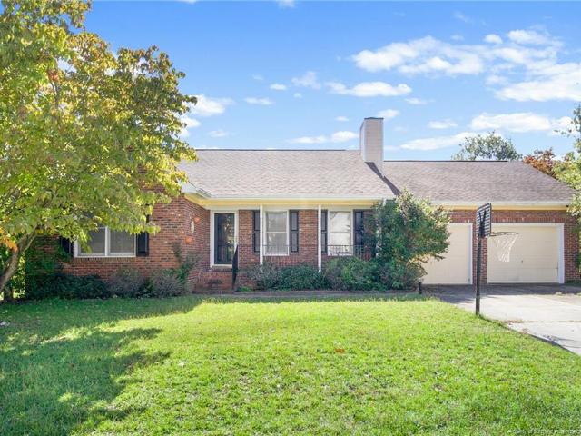 House for sale in Timberlake, Hope Mills