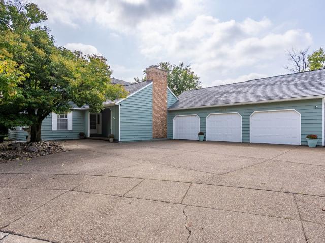 House for sale in Davenport, Iowa