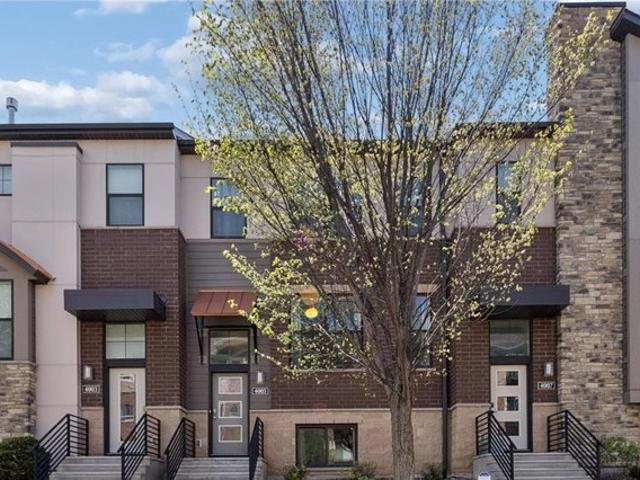 Townhouse for sale in Eagan, Minnesota