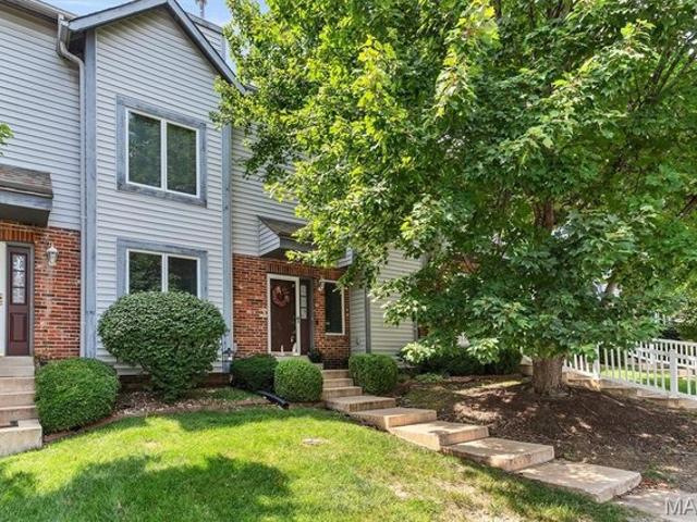 Condo for sale in Saint Charles, Missouri