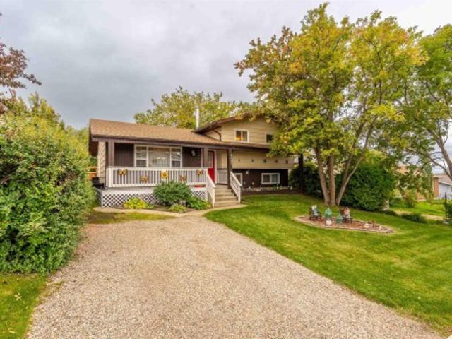 House for sale in Cherry Grove, Alberta