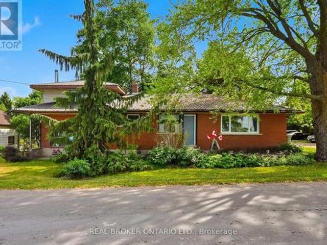 House for sale in Perth, Ontario