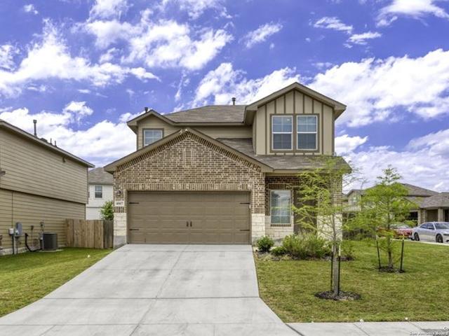 House for sale in Atascosa, Texas