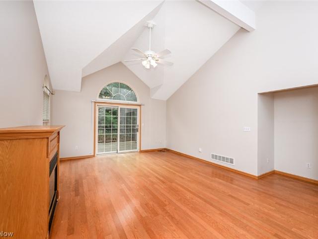 Condo for sale in Edgebrook, Stow