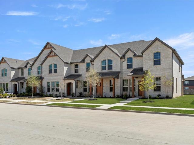 Townhouse for sale in Denton, Texas