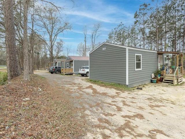 House for sale in Henderson, Texas