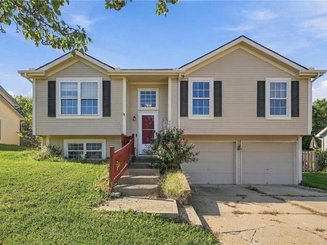 House for sale in Leavenworth, Leavenworth County