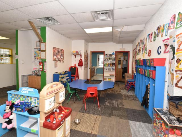 Commercial for sale in Sherman Park, Milwaukee